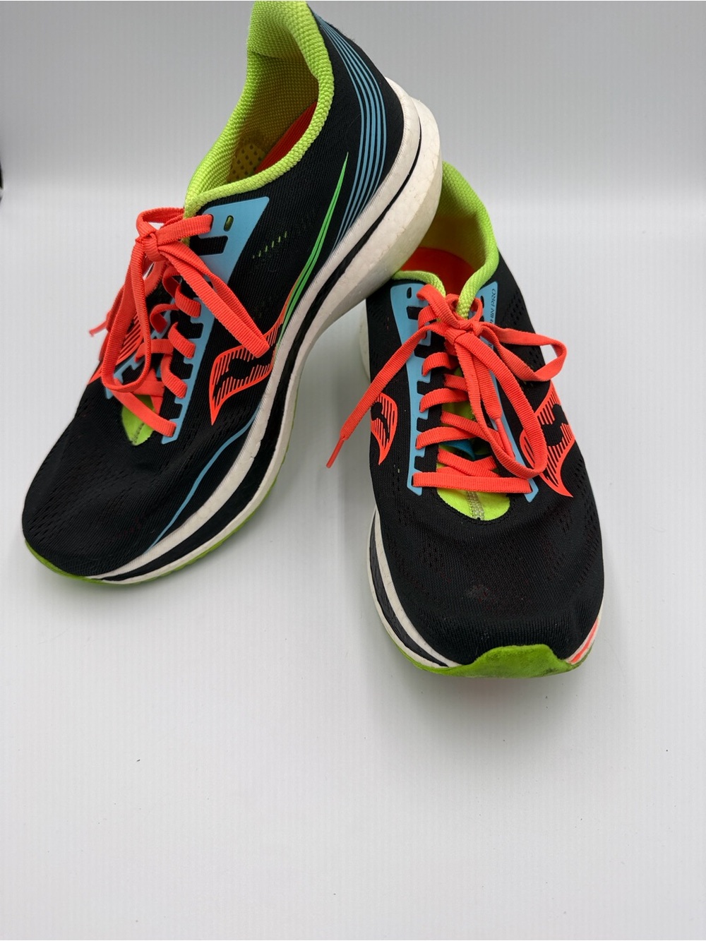 Saucony endorphin pro men’s running shoe size 9